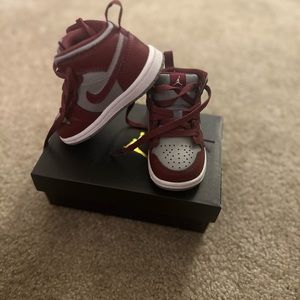 Maroon & Grey 6c Jordan